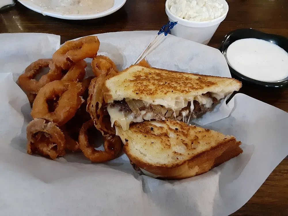 Patty Melt and Onion Rings
