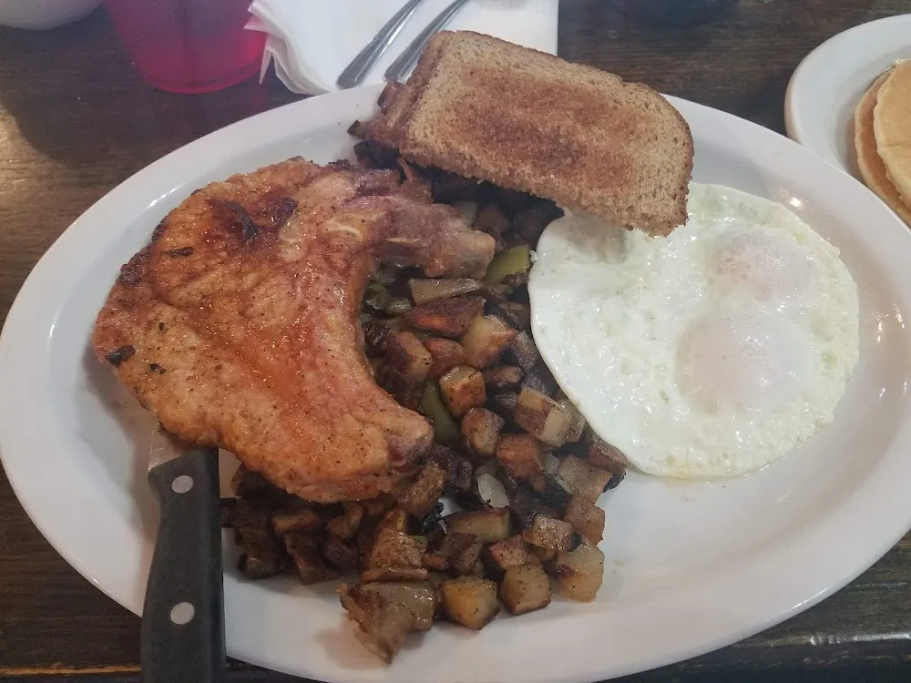 Pork Chops with Potatoes